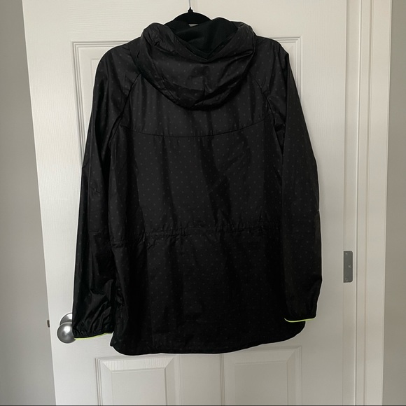 Nike hooded windbreaker jacket - Picture 2 of 4